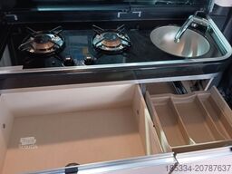 MERCEDES-BENZ Marco Polo