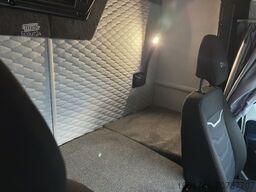 IVECO Daily 72C18 Backsleeper Abschleppfahrzeug