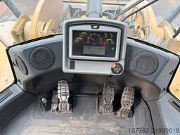 Caterpillar 962M