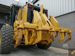 Caterpillar 140M
