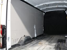 Nidro Auto's B.V. Nidro Auto's B.V. Nidro Auto's B.V.