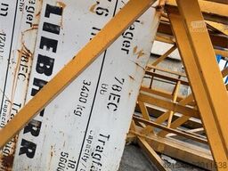 Liebherr 78EC tower crane with cabin.