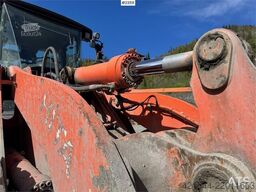Hitachi ZW310 Wheel Loader w/ Bucket and Pallet Forks – 7,