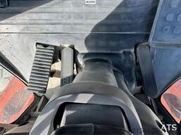 Hitachi ZW310 Wheel Loader w/ Bucket and Pallet Forks – 7,