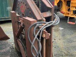 Hitachi ZW310 Wheel Loader w/ Bucket and Pallet Forks – 7,