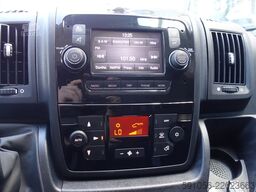 peugeot Boxer Kasten L2H2 Premium erst 7tkm/2xAirbag/AHK