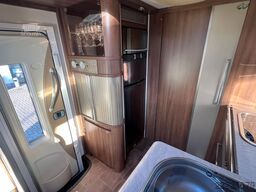 BÜRSTNER Elegance I 810 - Hub/Einzelbetten - 2 x Klima -