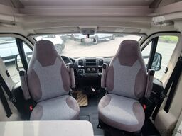 CARADO T338 pro+ Hubbett Truma6E TV/SAT Markise Navi
