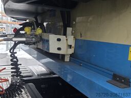 Schmitz SKO24 Carrier Vector 1550 Zustand gut, leichter Streifschaden rechts