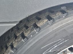 Mercedes-Benz 1858 Gigaspace, Scheckheft gepflegt Retarder | 2x Tank