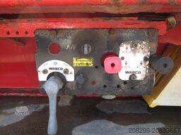 M&V Lenkachse-Coil-Staplerhalterung-Twistlocks