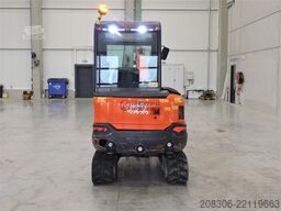 KUBOTA KX027