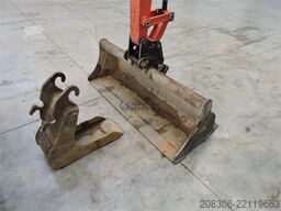 KUBOTA KX027