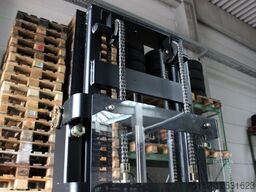 Clark WS 10 Hochhubwagen mit Standard-Hubmast