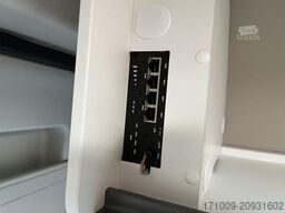 SUNLIGHT Adventure Cliff 602 LED 8G Safety+ACC Digital