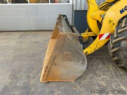 Komatsu WA100M-8EO - New Tires