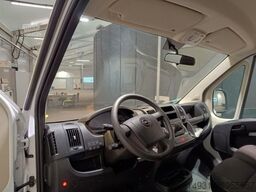 OPEL Mavona C L4 3,5t 2.2D Koffer mit Ladebordwand