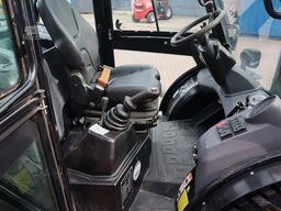 Manitou MC30-4 Valid Inspection, *Guarantee! Diesel, 4x4 D