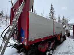 Tyllis jumbo semi-trailer with HMF crane