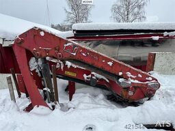 Tyllis jumbo semi-trailer with HMF crane