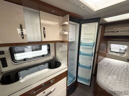 HOBBY Excellent 460 UFe Dachklimaanlage + Mover