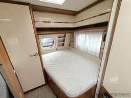 HOBBY Excellent 460 UFe Dachklimaanlage + Mover