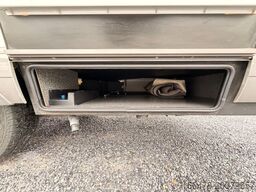 HYMER/ERIBA B 654 *Festbett-Hubbett-Automatik-2xKlima*