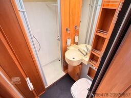 HYMER/ERIBA B 654 *Festbett-Hubbett-Automatik-2xKlima*