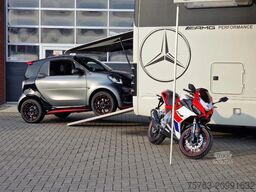 Mercedes-Benz Morelo Palace Liner 97 GO Slide-Out 300pk Slide...