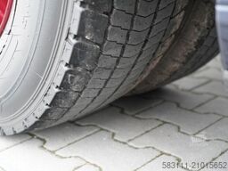 RENAULT T 520 / EDYCJA LIMITOWANA - 1894 / CA?A NA PODUS