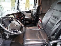 RENAULT T 520 / EDYCJA LIMITOWANA - 1894 / CA?A NA PODUS