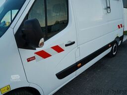 RENAULT MASTER / PODNO?NIK KOSZOWY - 10.5 m / BLASZAK +