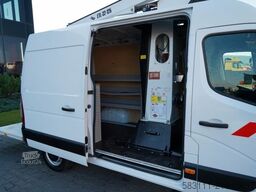 RENAULT MASTER / PODNO?NIK KOSZOWY - 10.5 m / BLASZAK +