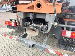 Mercedes-Benz Axor 1833 AK 4x4 Axor 1833 AK 4x4 mit Heckkran Atlas 105.2-A2L