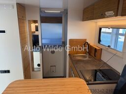 Fuso Wilde Expedition Truck F 262