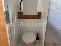 Fuso Wilde Expedition Truck F 262