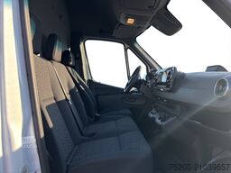 Mercedes-Benz Sprinter 317 CDI Kasten PRO Hochdach Lang ACC
