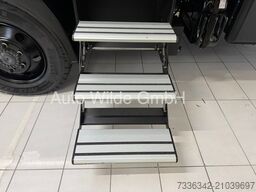 Iveco Wilde Expedition Truck D 209