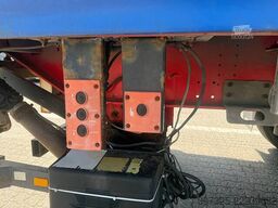 Kel-Berg Curtainsider / Planenauflieger