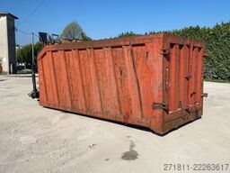  CONTAINER SCARRABILE USATO A CIELO APERTO CON GRU