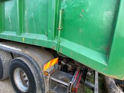  CONTAINER SCARRABILE USATO A CIELO APERTO CON GRU