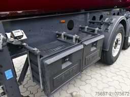 KEMPF 3-achs 39m³ ALU- Halbschalenmulde, 5,2 to LG.