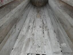 KEMPF 3-achs 39m³ ALU- Halbschalenmulde, 5,2 to LG.