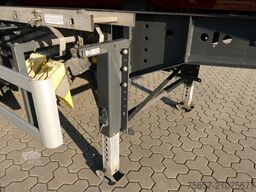 KEMPF Kempf 3-achs 39m³ ALU- Halbschalenmulde, 5,2 to