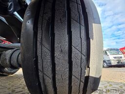 KRONE SD / Liftachse