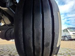 KRONE SD / Liftachse