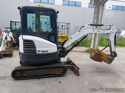 Bobcat E25