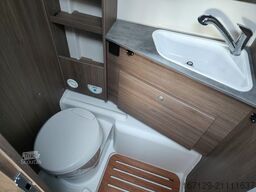 CARADO T338 S /MJ25 /Markise /Fahrradträger /5Personen