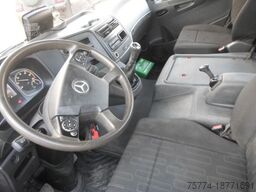 MERCEDES-BENZ 823 K