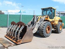VOLVO L120G - Greifschaufel - Nr.: 320